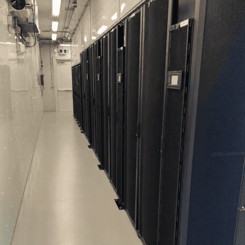 In Row Precision Cooling for High-Density Data Center Environments