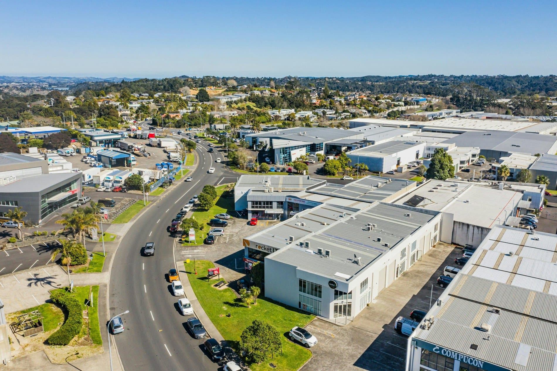 Commercial facilities connected to the electrical grid